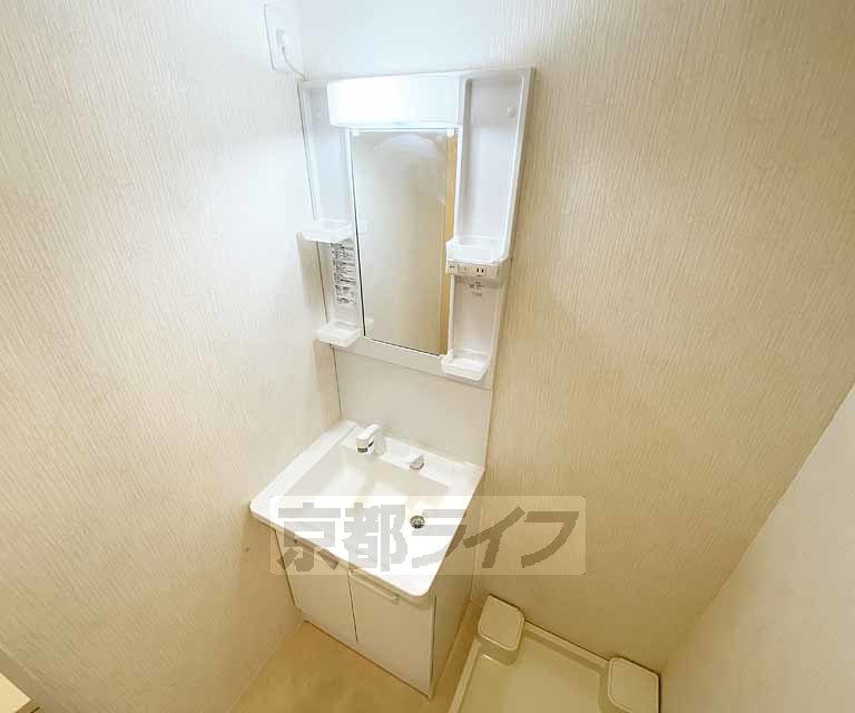 洗面設備　独立洗面台