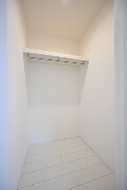 収納　ウォークインクローゼット