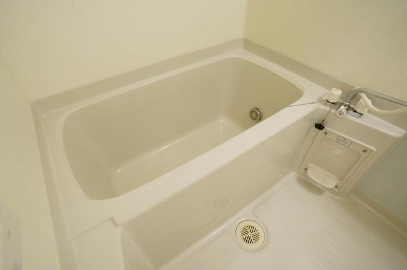 バス・シャワールーム　図面と現状に相違がある場合には現状を優先