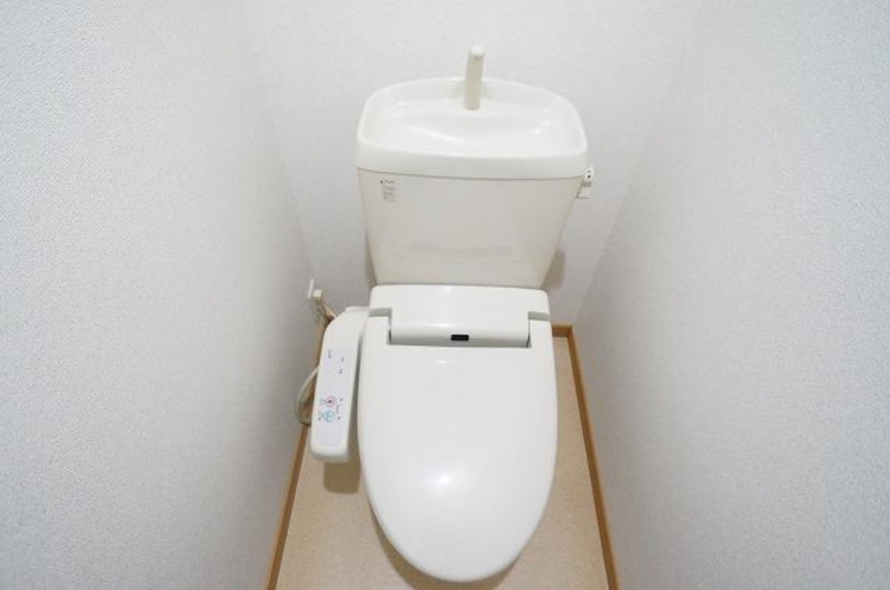 トイレ　図面と現状に相違がある場合には現状を優先