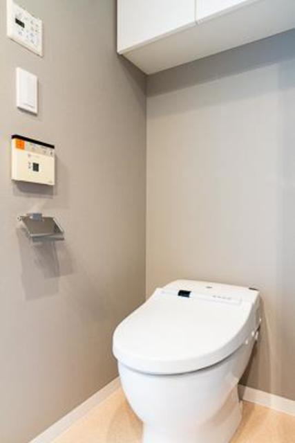 トイレ　※写真は同タイプ住戸です。