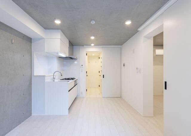 居室・リビング　☆明るい洋室☆