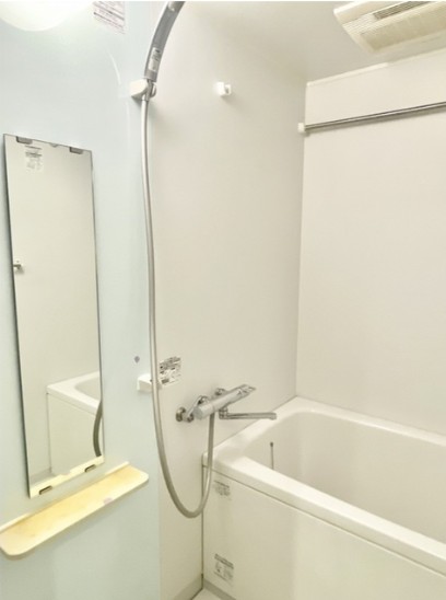 バス・シャワールーム　風呂