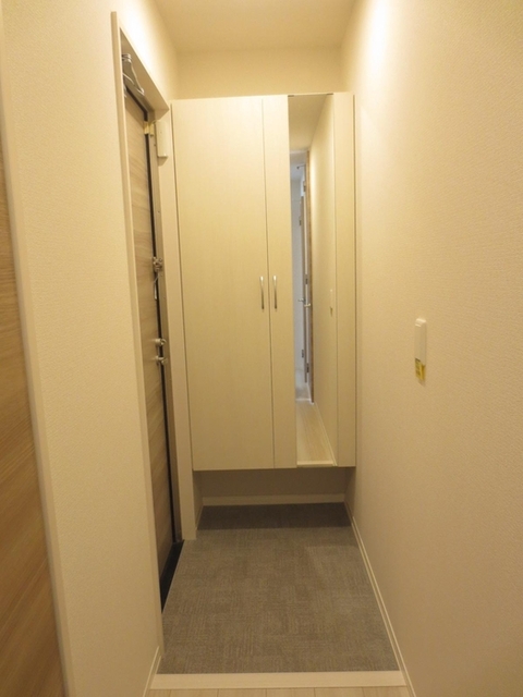 玄関　１０２　シューズボックス