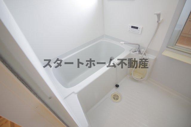 バス・シャワールーム　日々の疲れを癒すお風呂付です