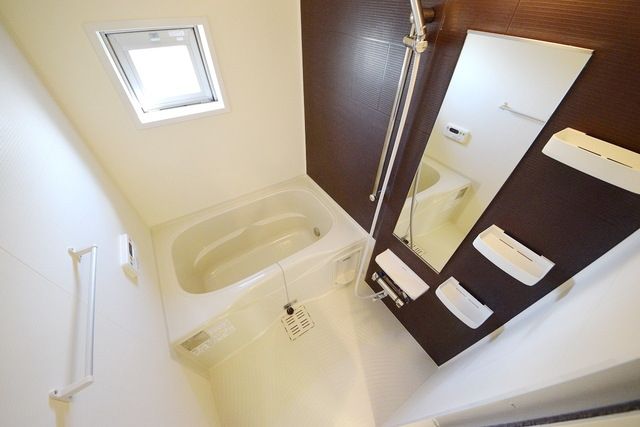 バス・シャワールーム　※別部屋参照※