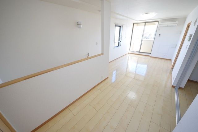 居室・リビング　※別部屋参照※