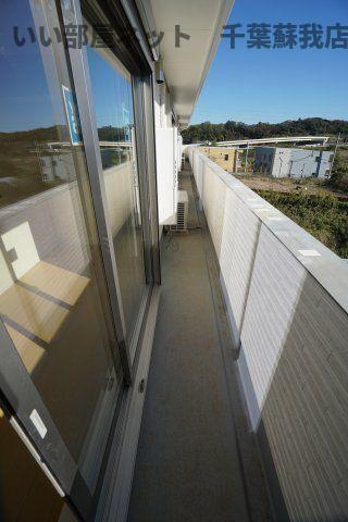 バルコニー　バルコニーがあります