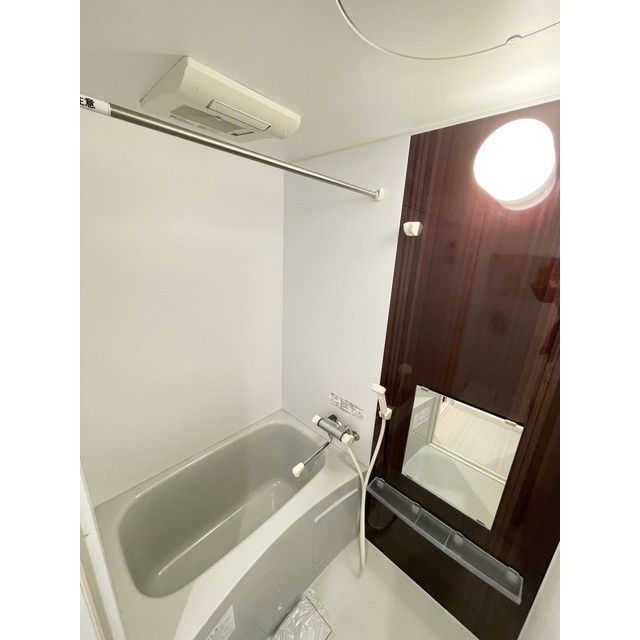 バス・シャワールーム　バスルーム