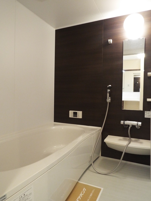 バス・シャワールーム　一坪風呂