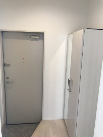 玄関　参考写真