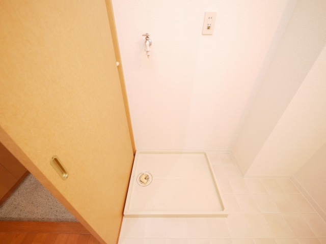 その他設備　洗濯機置場