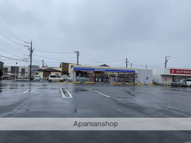 コンビニ　ローソン（コンビニ）まで308m