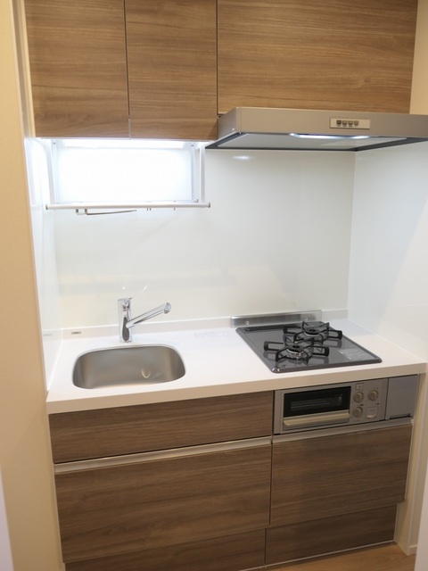 キッチン　ガス２口グリル付きシステムキッチン