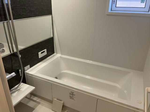 バス・シャワールーム　同型　反転　現況優先