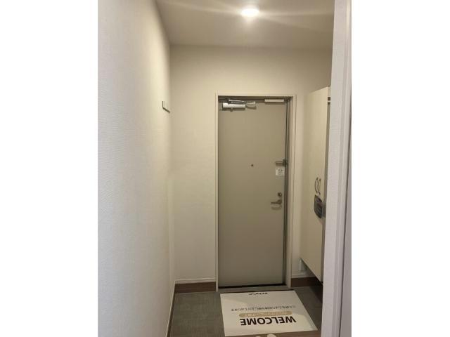 玄関　同型　反転　現況優先