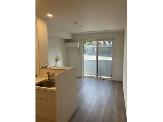 居室・リビング　同型　反転　現況優先