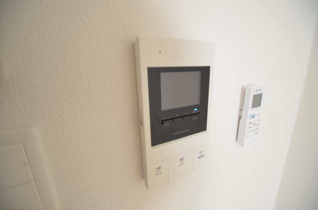 セキュリティ　カメラ付インターホン