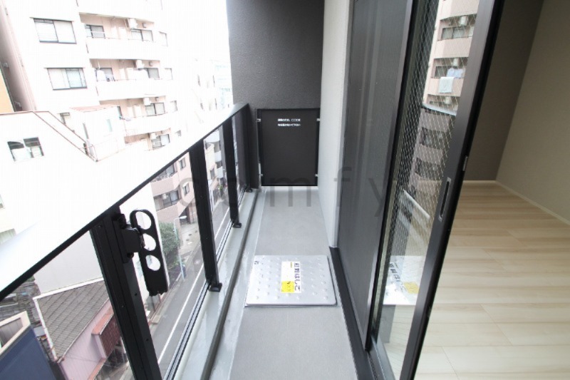 バルコニー　バルコニー