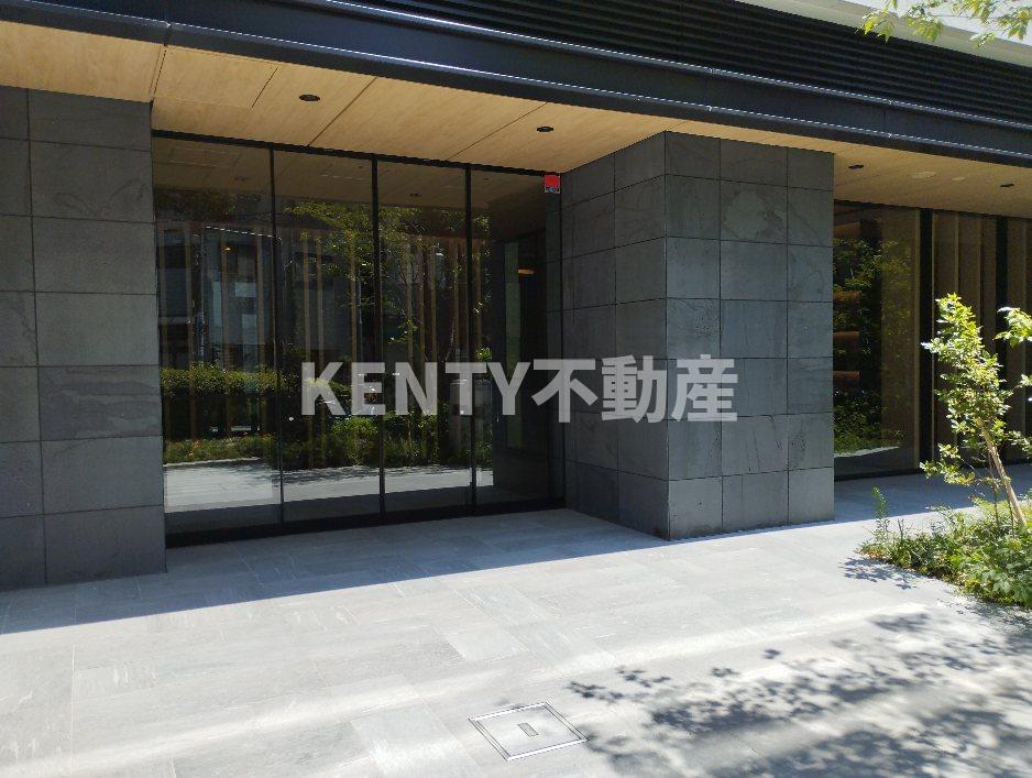 エントランス　建物の内部です