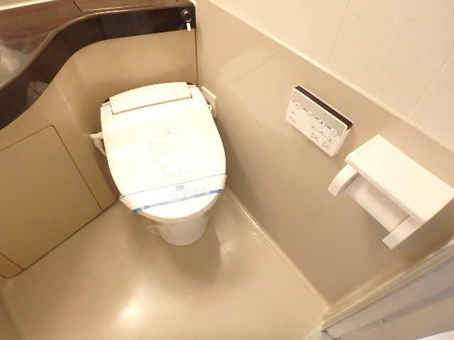 トイレ　反転タイプ