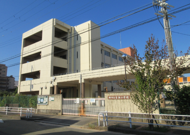小学校　神戸市立有瀬小学校（小学校）まで1272m
