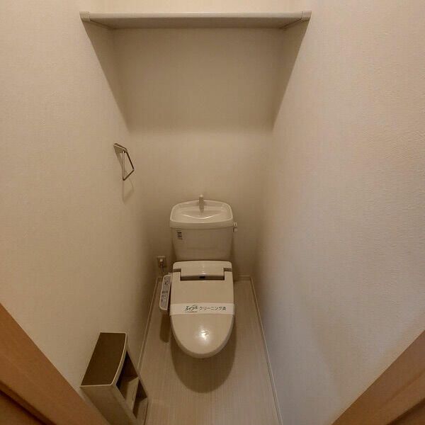 トイレ　リュミエール