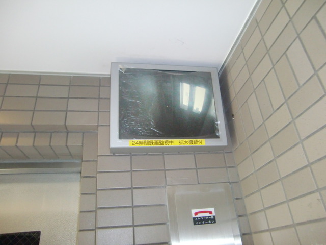 セキュリティ　エレベーター内防犯カメラ
