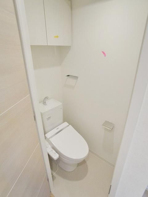 トイレ　☆棚付きお手洗い☆