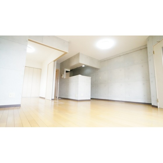 居室・リビング　リビング