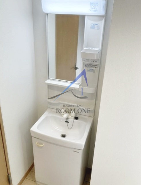 洗面設備　洗面台です。