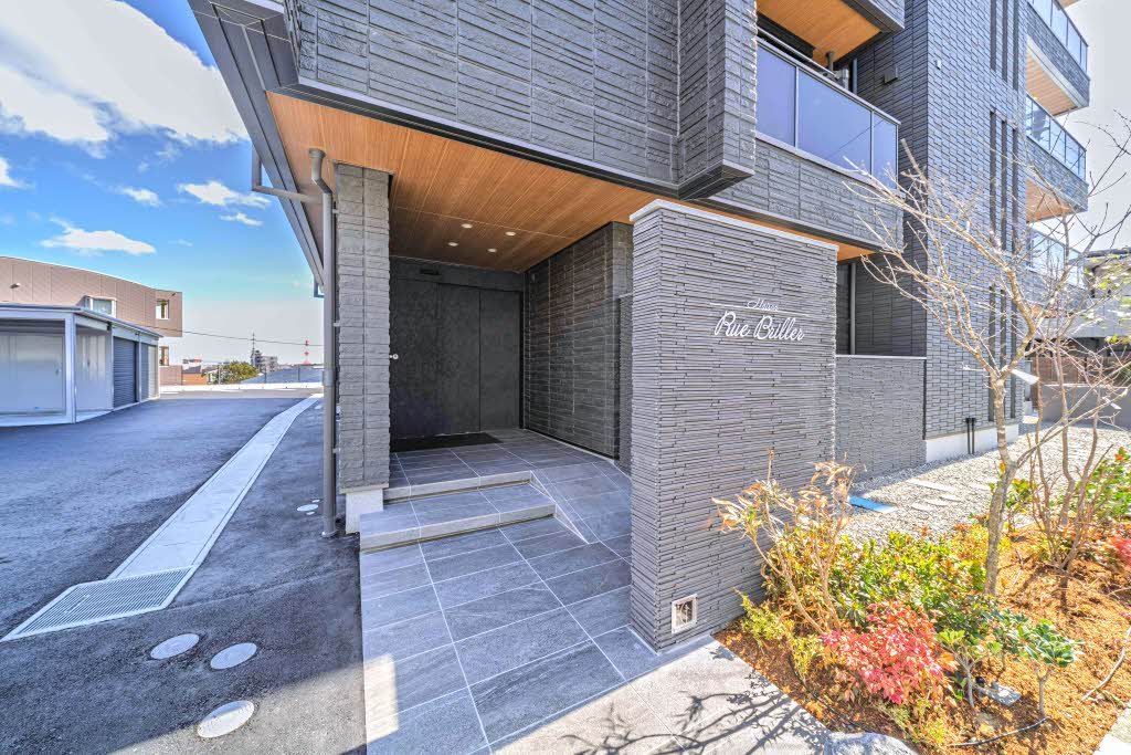 エントランス　エントランス