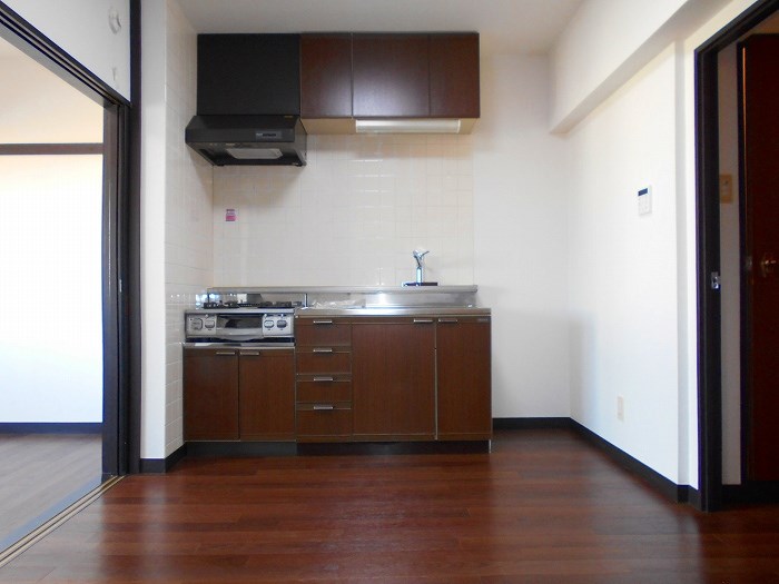 居室・リビング　同物件別部屋参考写真です