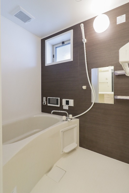 バス・シャワールーム　図面と現状に相違がある場合には現状を優先