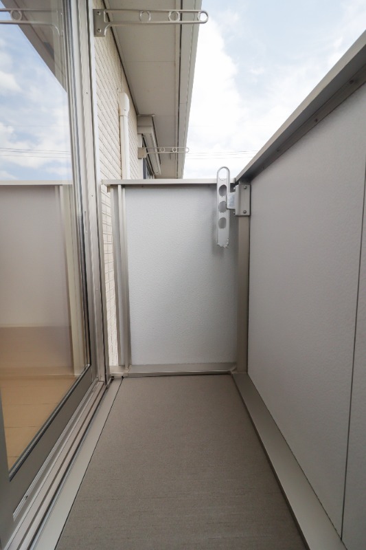 バルコニー　図面と現状に相違がある場合には現状を優先