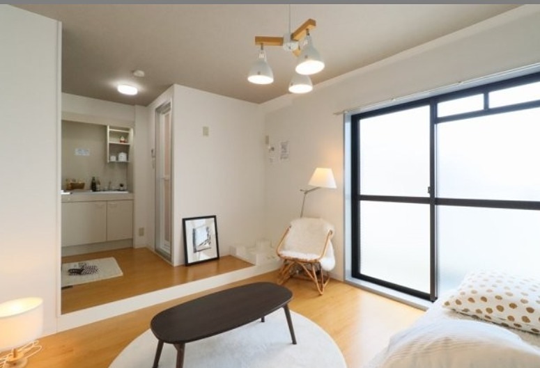 居室・リビング　家具はついておりません。