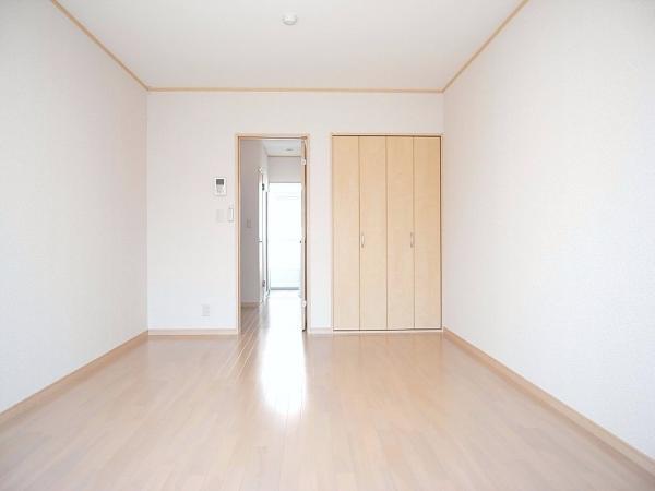 居室・リビング　内装