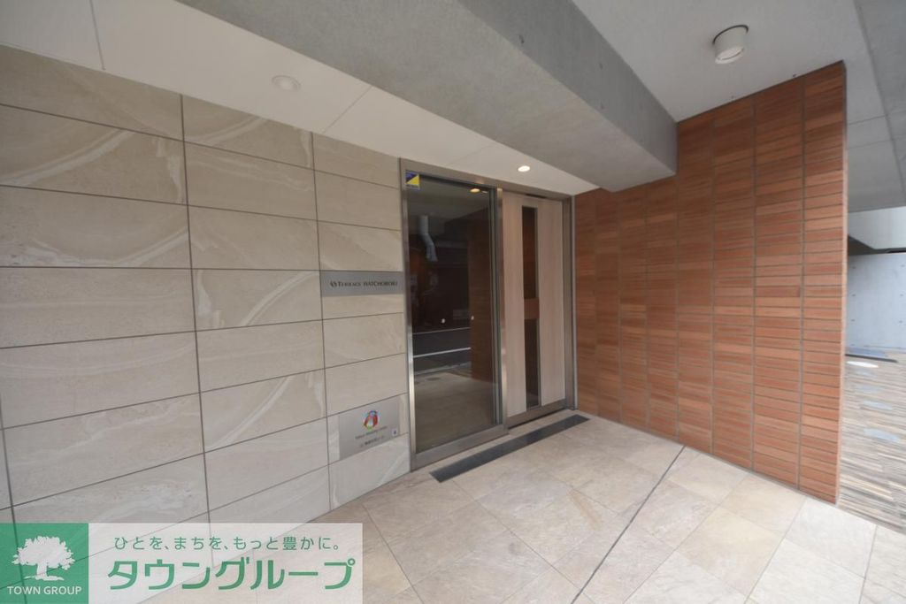 エントランス　エントランス