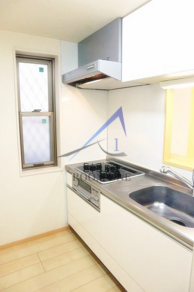 キッチン　キッチンです。