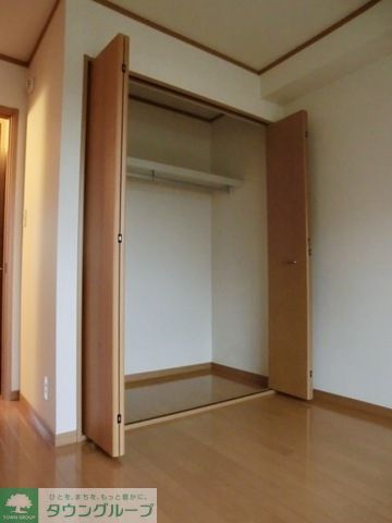 収納　各洋室部分にある大きなクローゼットです