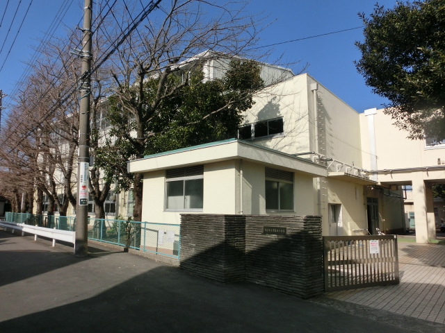 小学校　横浜市立常盤台小学校（小学校）まで408m