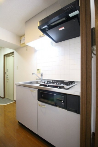 キッチン　※別部屋参考写真