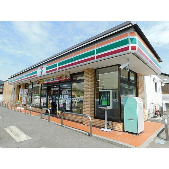 コンビニ　セブンイレブン郡山島中央公園前店（コンビニ）まで180m
