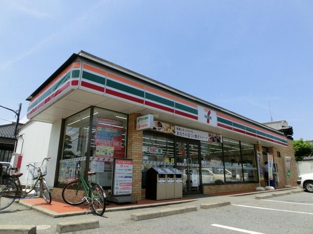 コンビニ　セブンイレブン（コンビニ）まで150m
