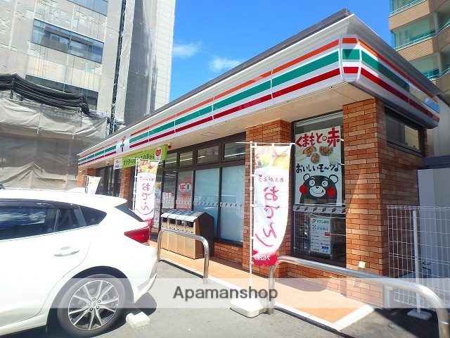 コンビニ　セブンイレブン新屋敷店（コンビニ）まで76m