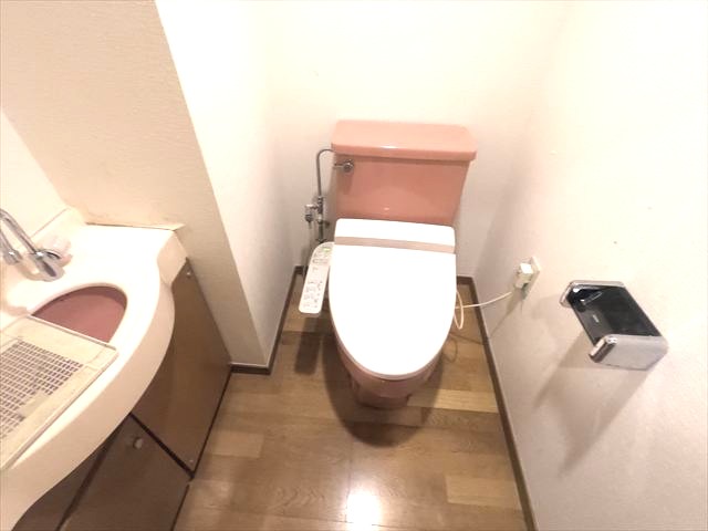 トイレ　トイレ