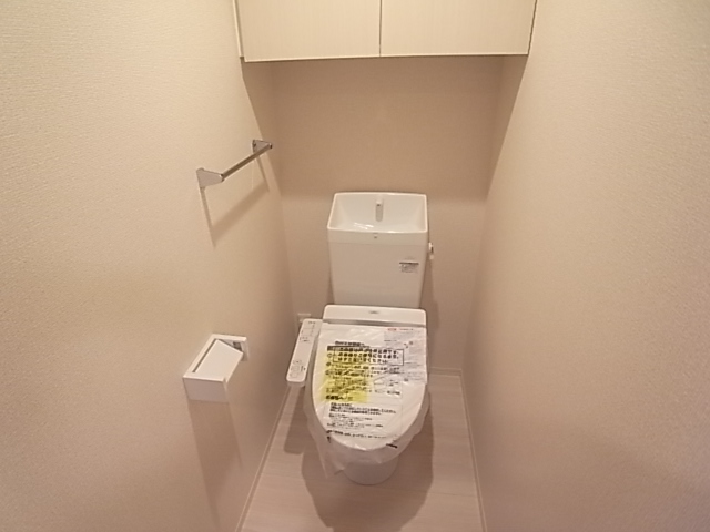 トイレ　同タイプのイメージ写真です