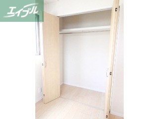 収納　クローゼット