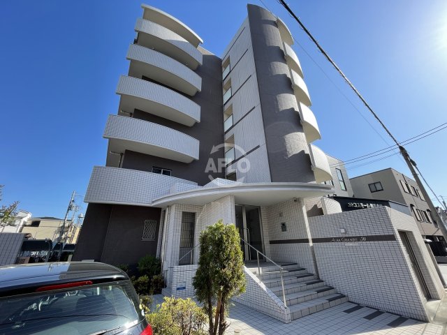 建物外観　アルバグランデ 　外観