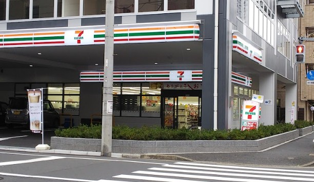 コンビニ　セブンイレブンすみだパークプレイス店（コンビニ）まで120m